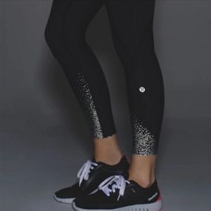 Lululemon cranberry cropped reflective leggings